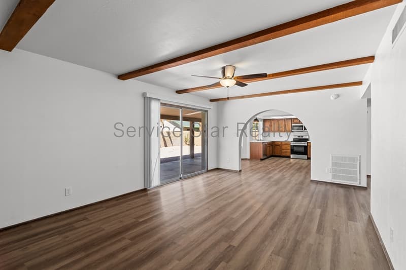Glendale House: 6142 W Sierra St