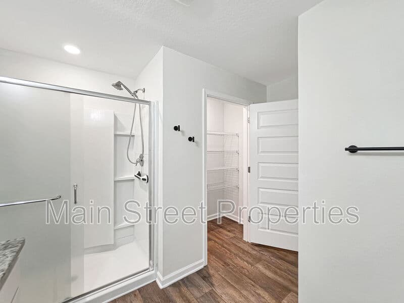 Pensacola House: 11010 Blacktail Loop