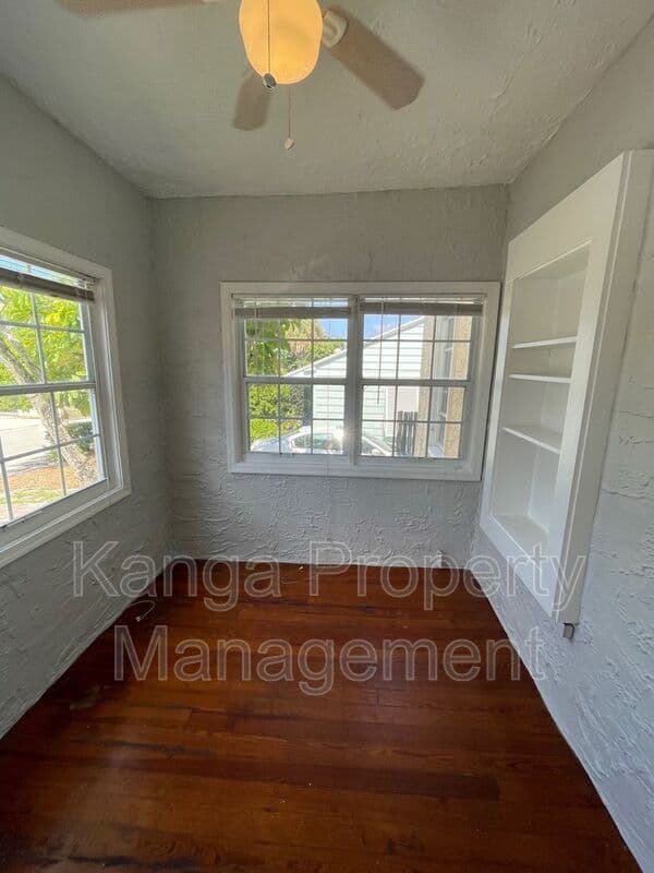 West Palm Beach Condo: 736 Omar Road