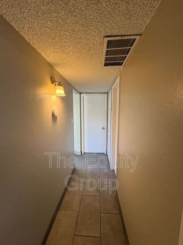 Visalia Condo: 3108 West Walnut Ave
