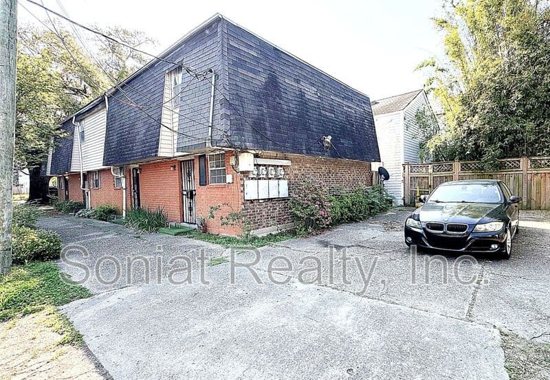 New Orleans Condo: 1342 Elysian Fields Ave