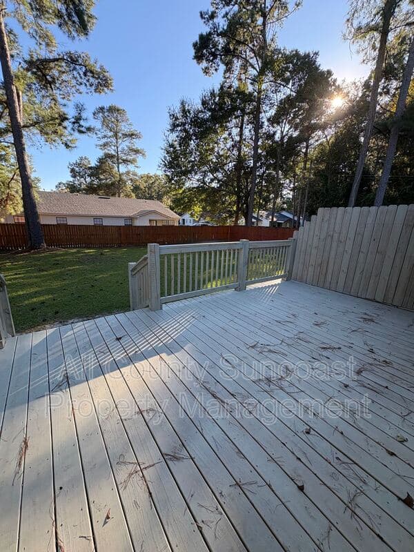 Thomasville House: 119 Pine Lake Dr