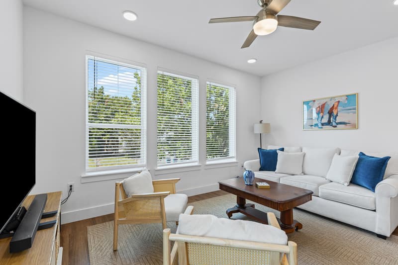 Fort Worth Townhome: 3315 South University Drive