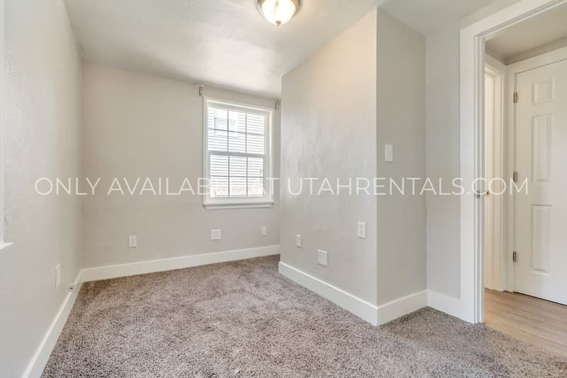 American Fork House: 411 W Main St