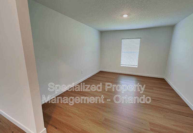 Ocala House: 4838 NW 16th Ln