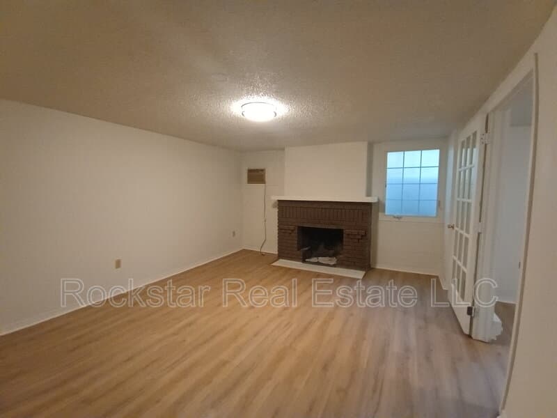Spokane Condo: 1739 W 10th Ave