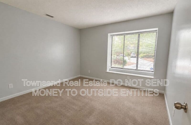 Fayetteville House: 501 Cypress Trace Drive