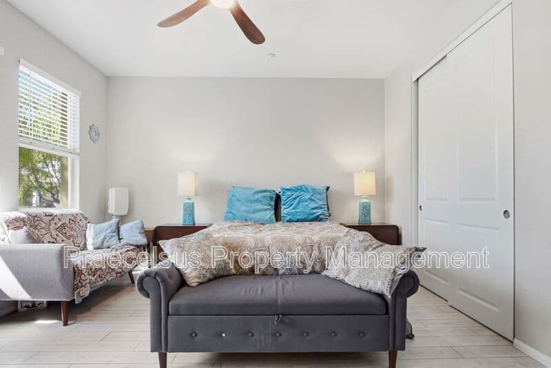 Chula Vista Townhome: 1724 Rolling Water