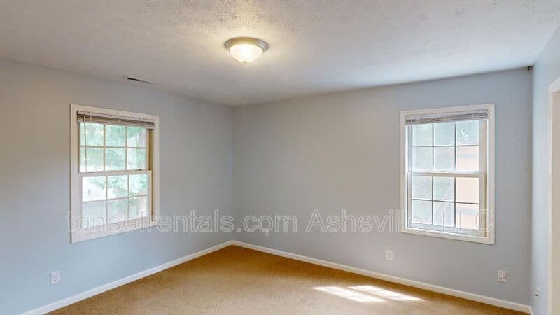 Hendersonville Condo: 1767D Haywood Manor Road