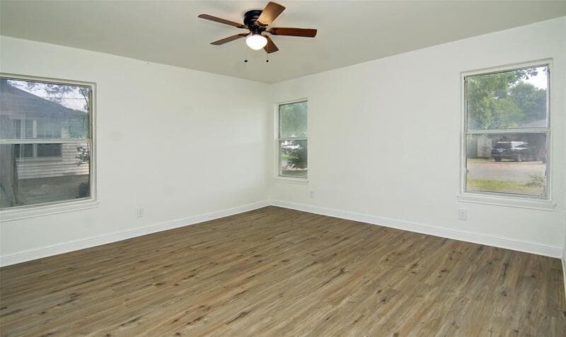 Terrell House: 619 9th St