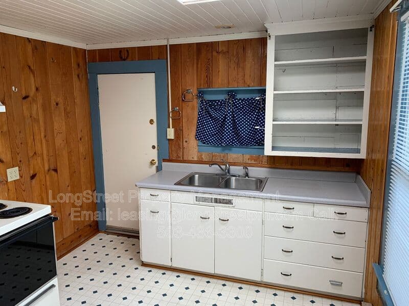 Corvallis Condo: 950 SW Jefferson Ave