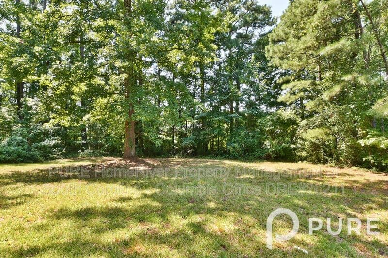 Columbia House: 1017 Rockymount Rd