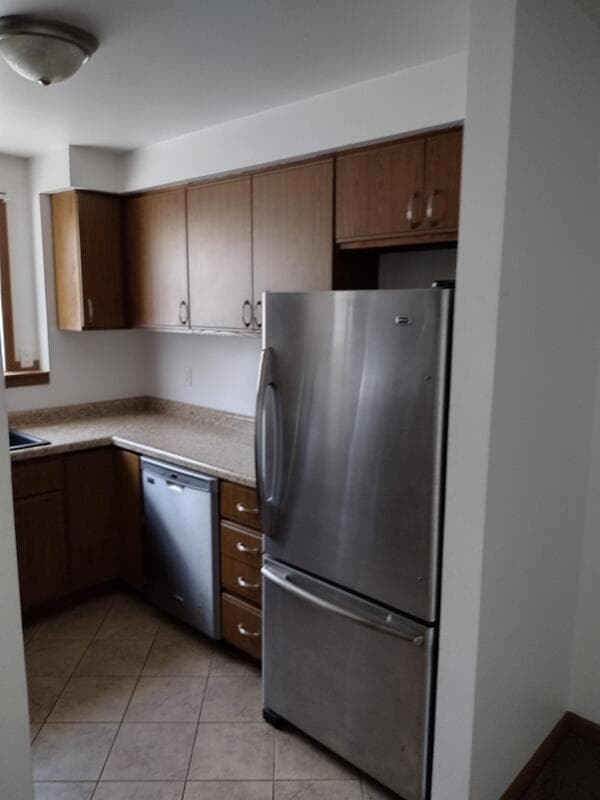 Oshkosh Condo: 1103 Arthur Avenue