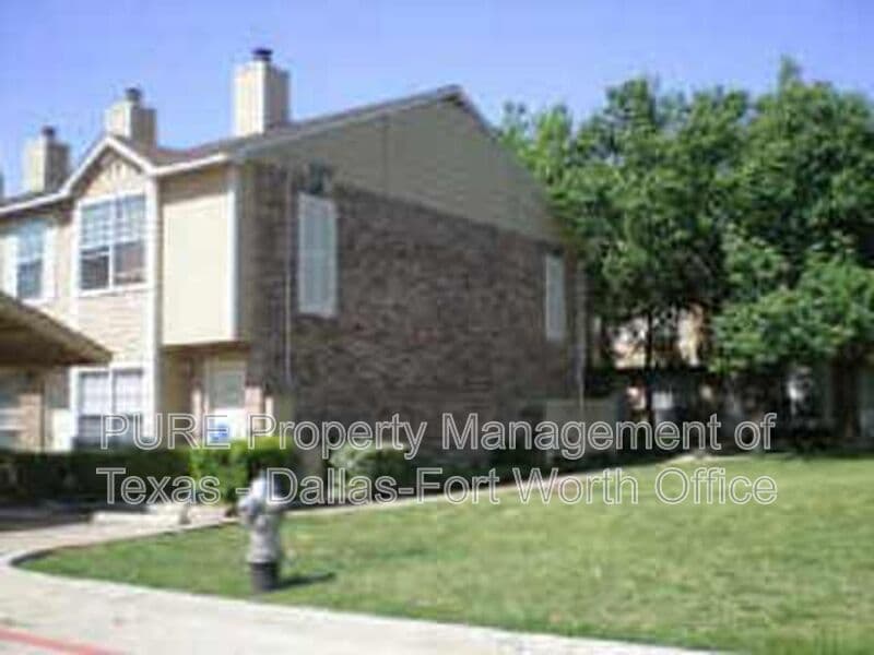 Irving Condo: 4002 W. Pioneer Dr.