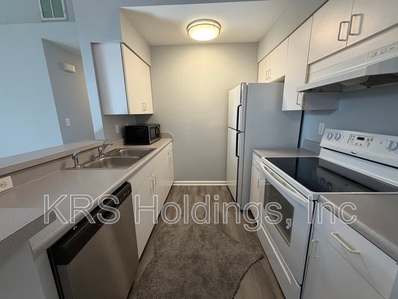 Chesapeake Condo: 910 Rue Marseille