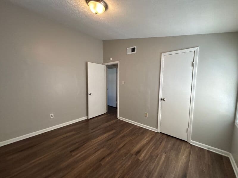 Memphis House: 3911 Ajanders Dr