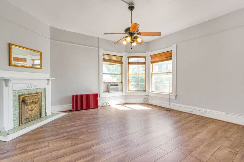 Fredericksburg Condo: 1122 Caroline St