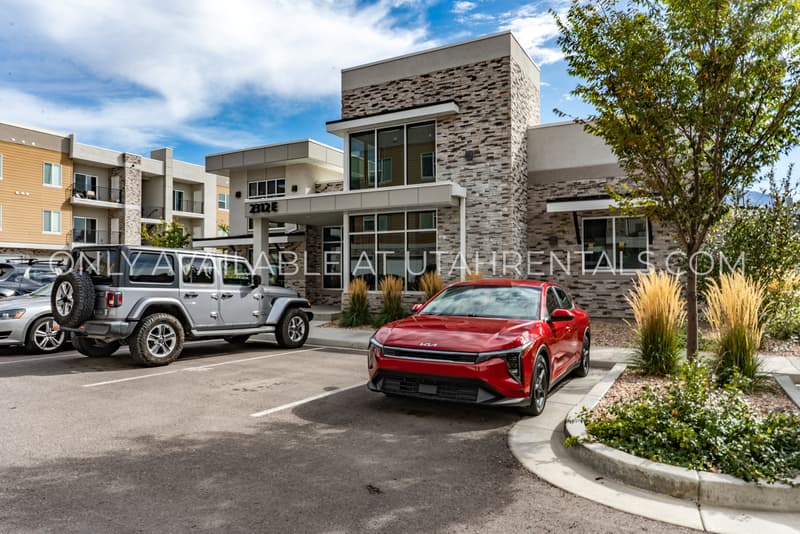 Spanish Fork Condo: 891 S 2300 E 3