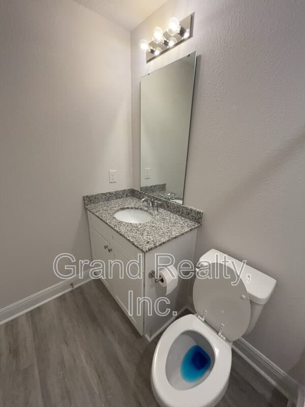 Pensacola Townhome: 1214 Fairchild Vlg Dr
