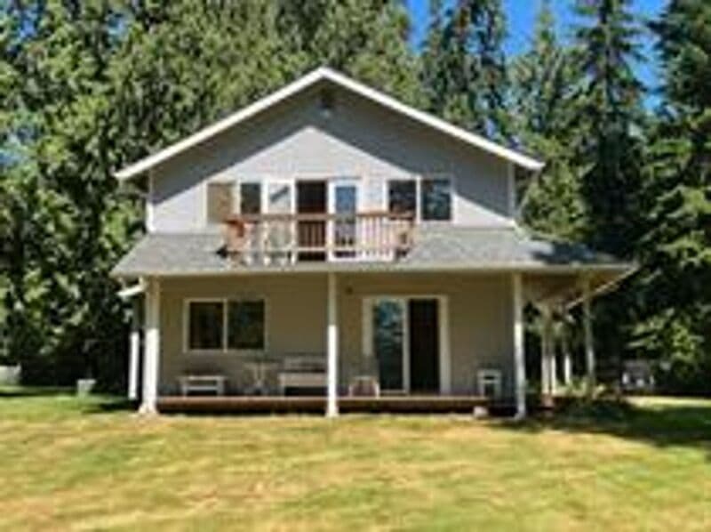 Arlington House: 17002 112th Avenue Northeast