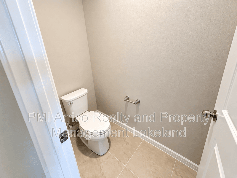 Lakeland House: 5414 Keaton Springs Drive