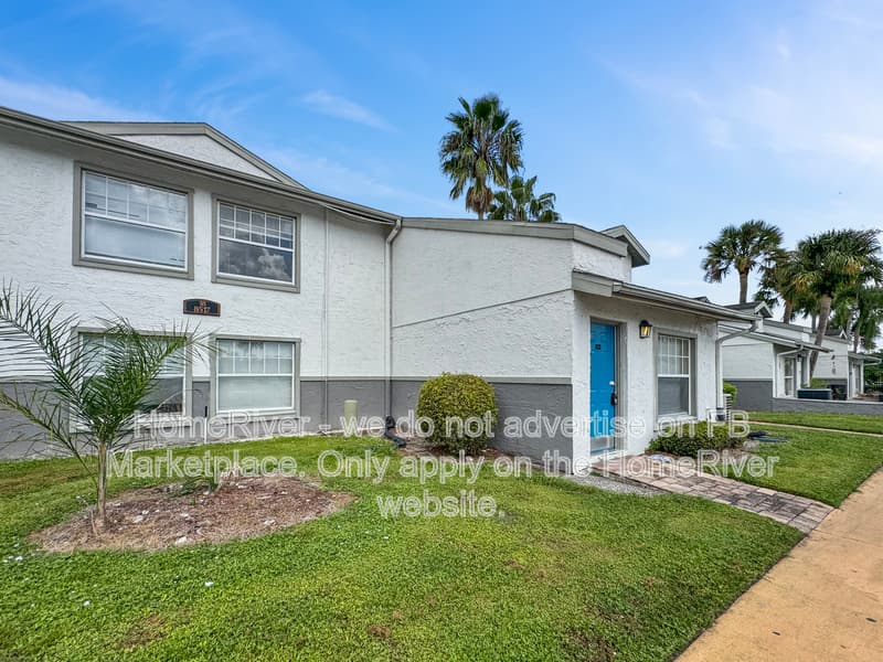 Tampa Condo: 8517 Lincoln Cove Dr