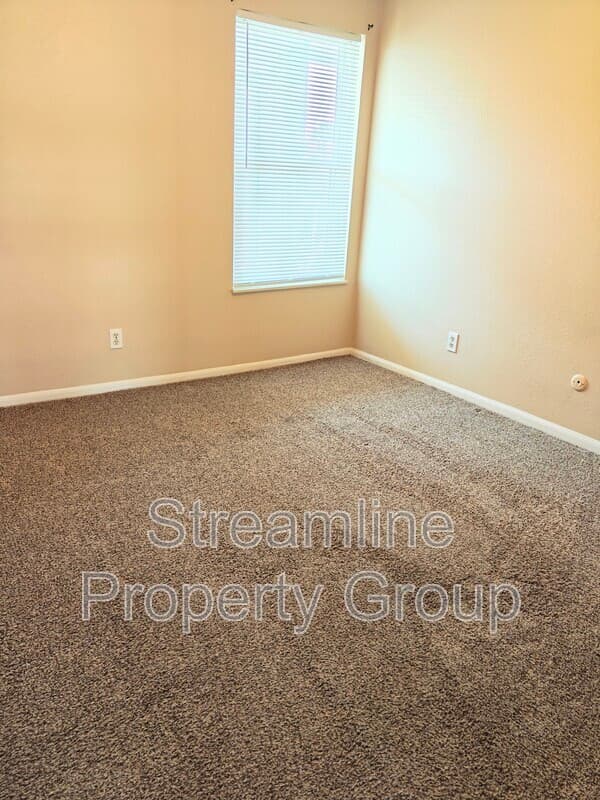 denver Condo: 7665 e eastman ave