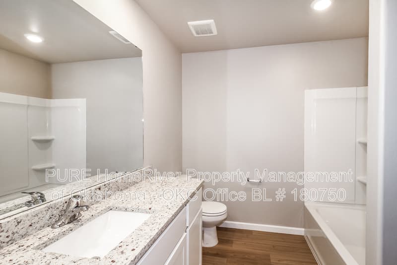 El Reno House: 1608 Ruby Dr