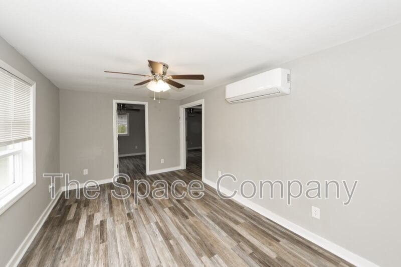 Moncks Corner House: 209 Testament Lane