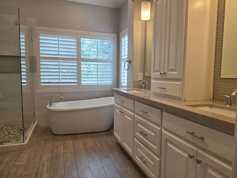Tustin House: 12425 Woodhall Way