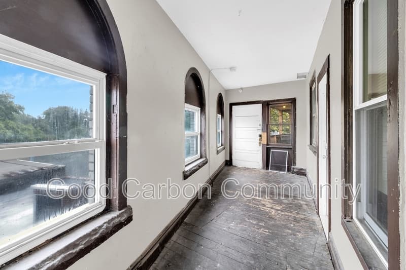 Buffalo Condo: 1073 Grant St