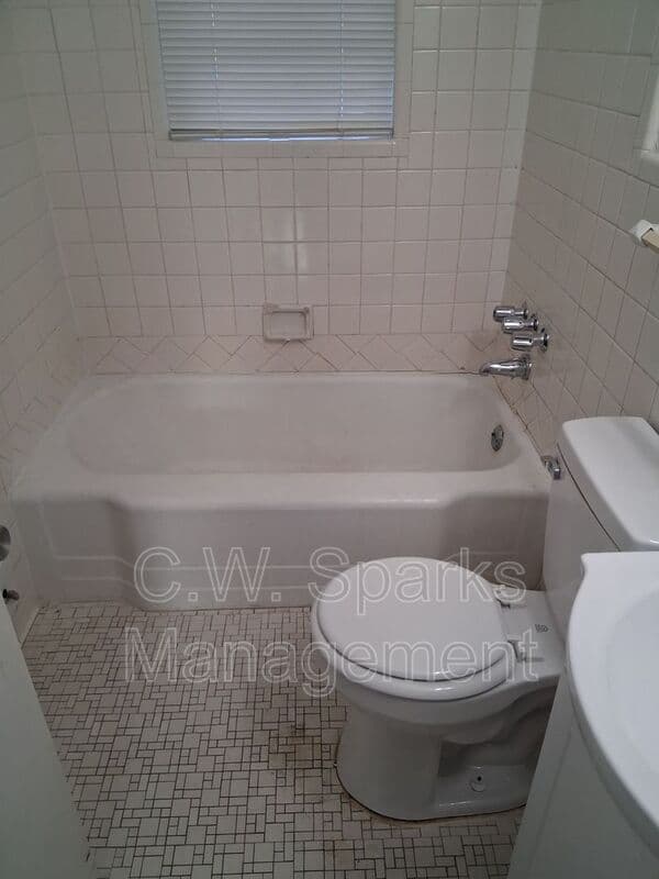 Dallas Condo: 3019 Avon St.