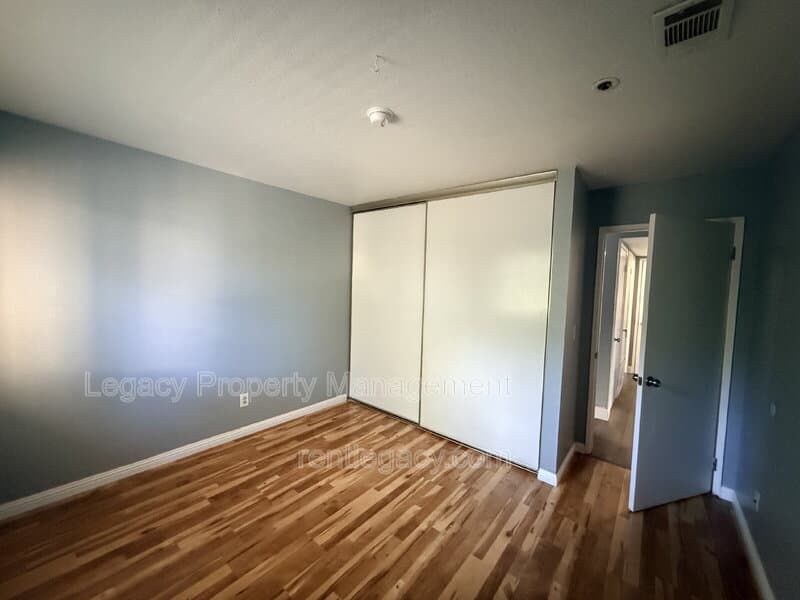 Sacramento Condo: 1019 Dornajo Way