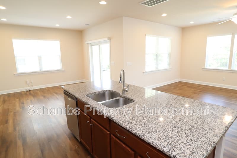 Cary House: 1065 Canyon Shadows Ct