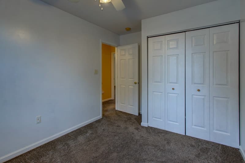 Lancaster House: 1030 Sterling Place