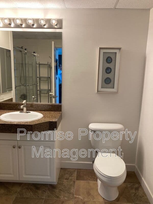 San Diego Condo: 1080 Park Blvd.
