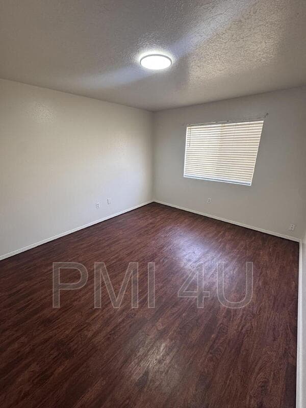 Rio Rancho Condo: 618 Vancouver Rd. SE