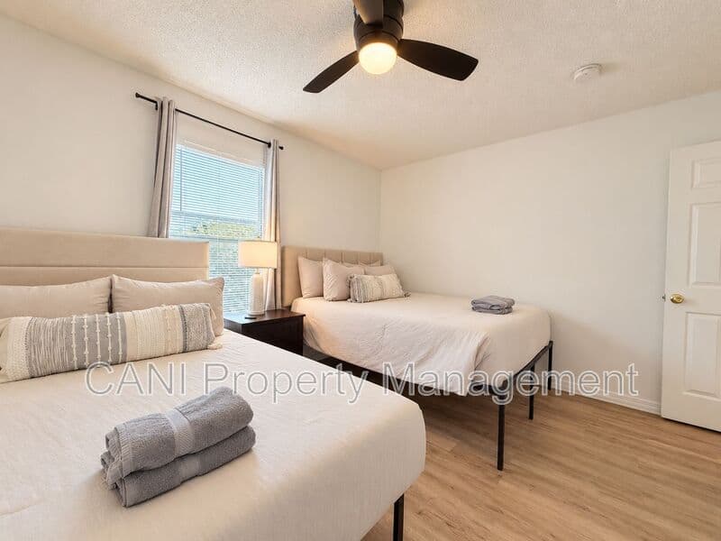 Davenport House: 644 Allison Avenue