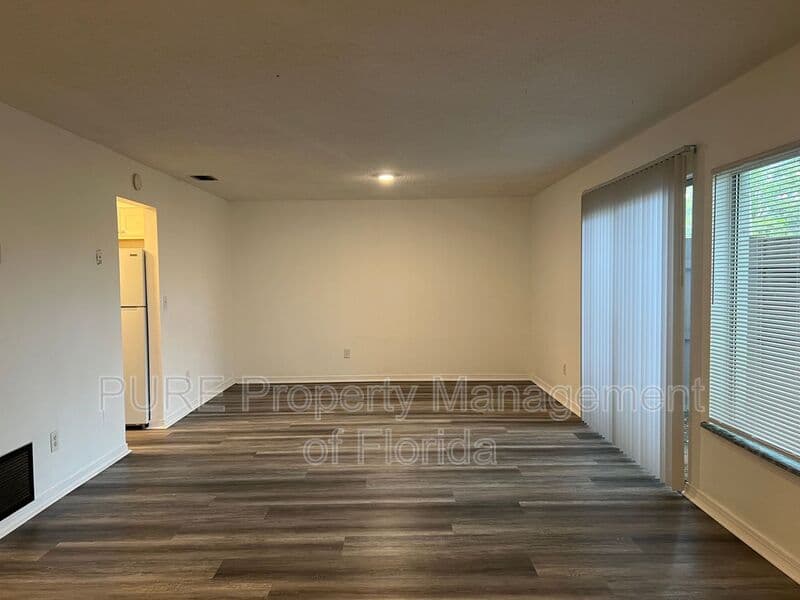 Ocala House: 627 NE 28th Avenue