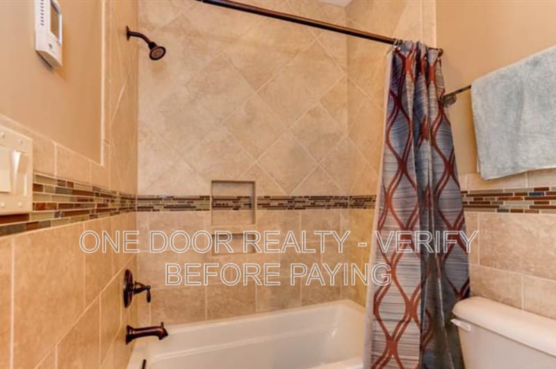 Williamsburg House: 4451 Lydias Drive