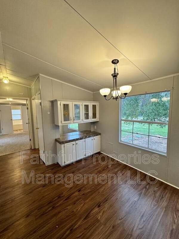 Tyler House: 6313 CR 210