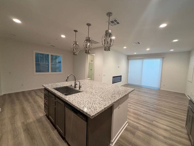 Temecula House: 32660 Brunello Way