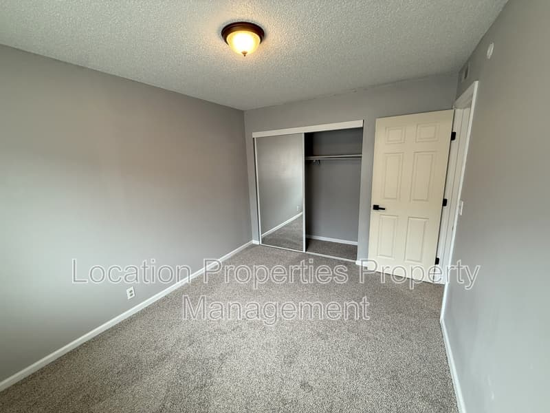 Lawrence Condo: 501 Colorado Street
