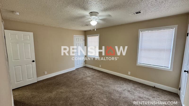 Memphis House: 822 Eyers Rd
