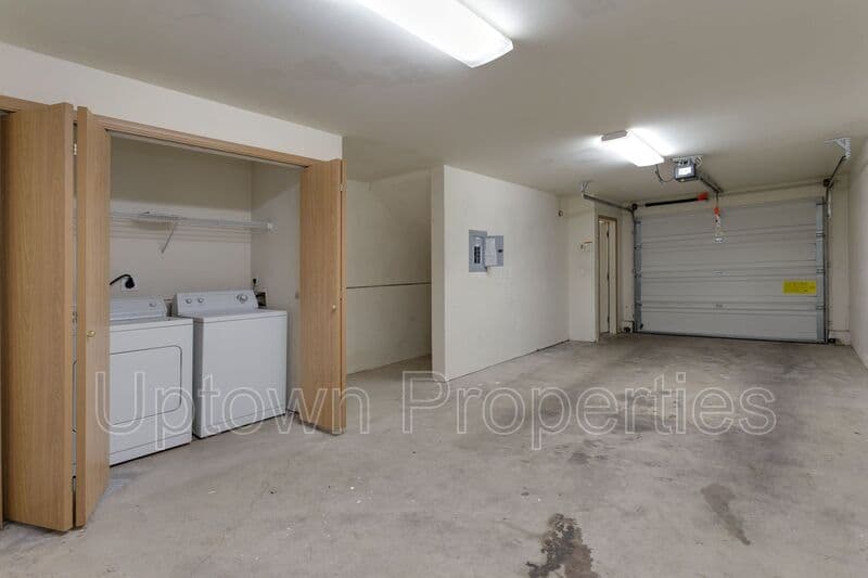 Beaverton House: 5290 SW 174th Ter