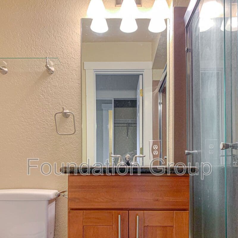 Seattle House: 2405 NW 65th St