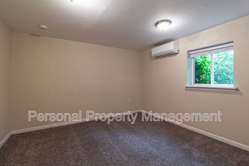 Vancouver Townhome: 3816 NE 38th Ave