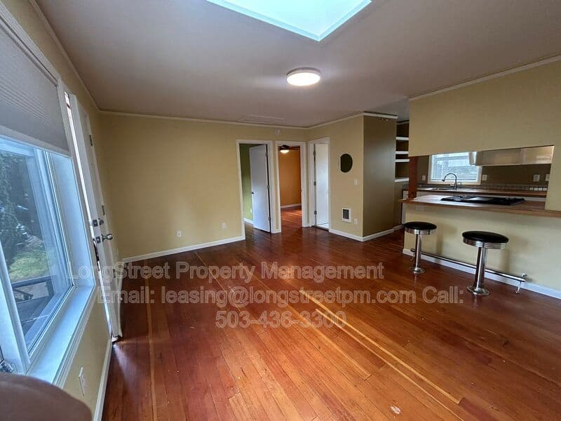 Portland House: 4819 NE 50th Pl