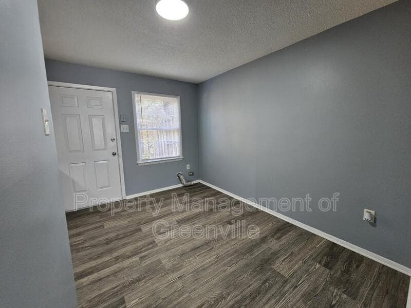 Greenville Condo: 6526 White Horse Rd