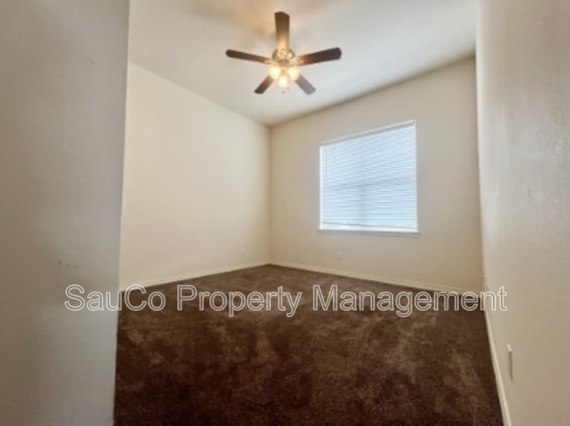 Scappoose Condo: 33763 East Columbia Avenue - 15